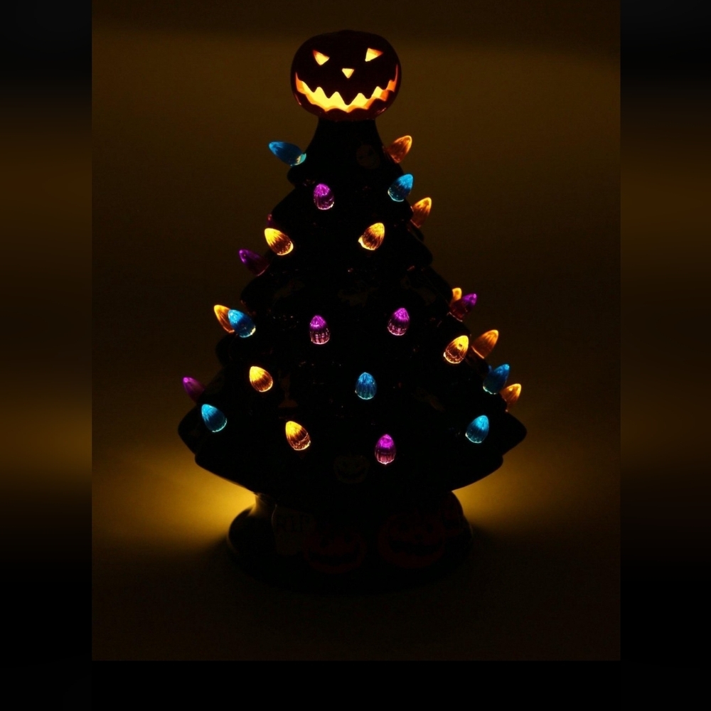 Nightmare before Christmas led light up tree